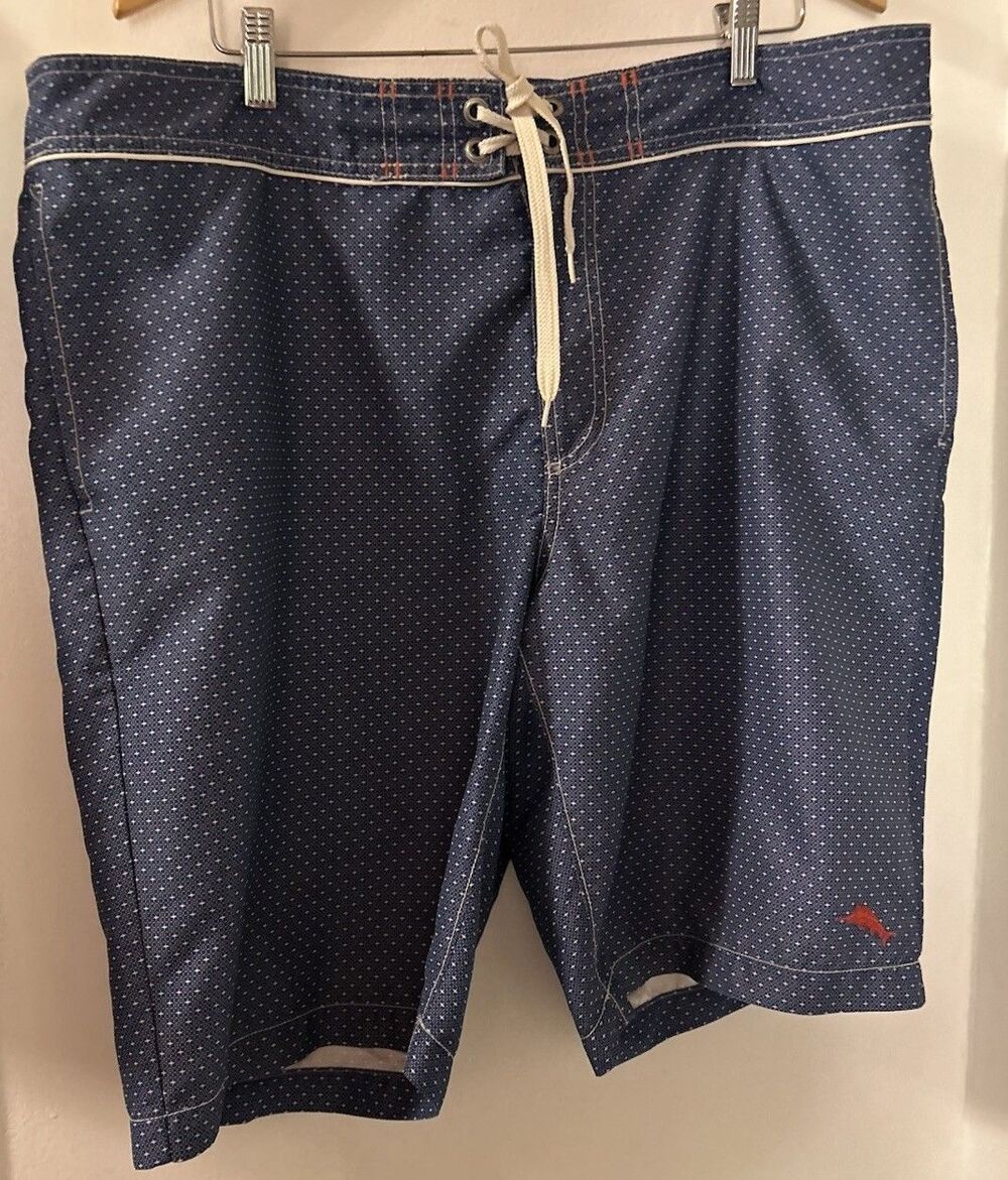 Tommy Bahama Men's Relax Size 40” Blue w/White Polka Dots With Red Fish Logo